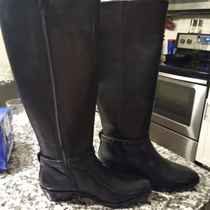 Women's Coach boots, size 7.5, brand new in box